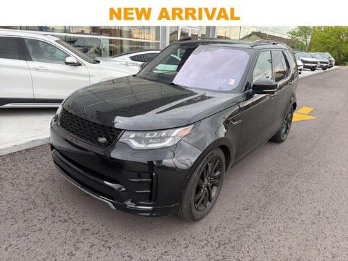 Black 2020 Land Rover Discovery Landmark Edition
