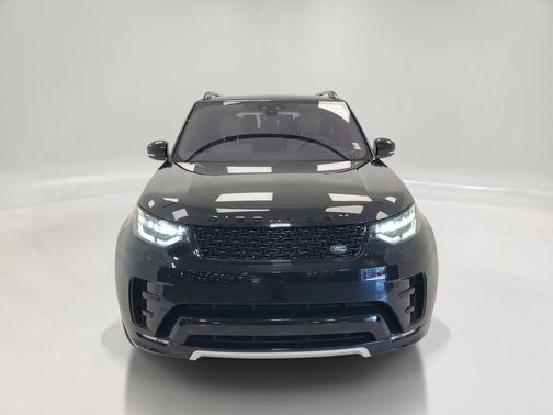 Black 2020 Land Rover Discovery Landmark Edition