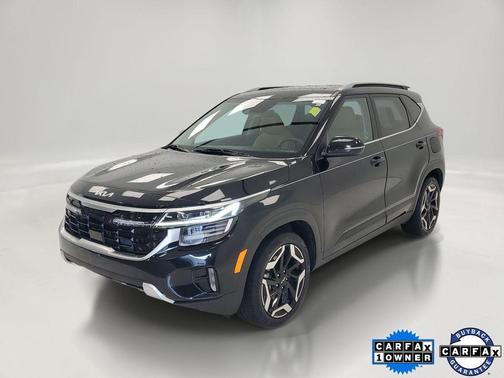 Fusion Black 2024 Kia Seltos SX Turbo