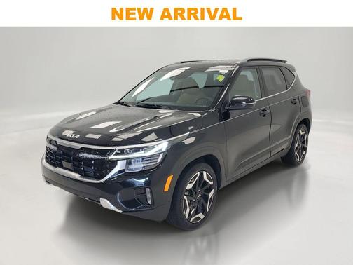 Fusion Black 2024 Kia Seltos SX Turbo