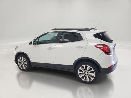 Summit White 2020 Buick Encore Preferred