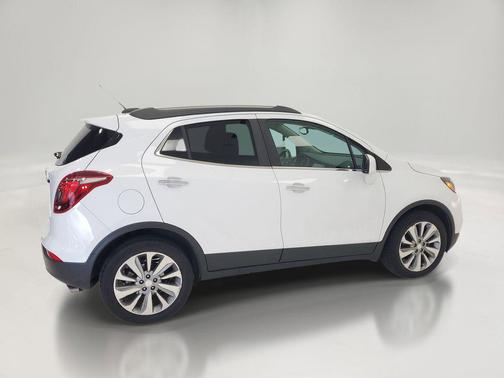 Summit White 2020 Buick Encore Preferred