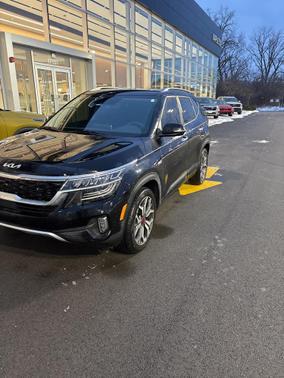 2023 Kia Seltos SX Turbo