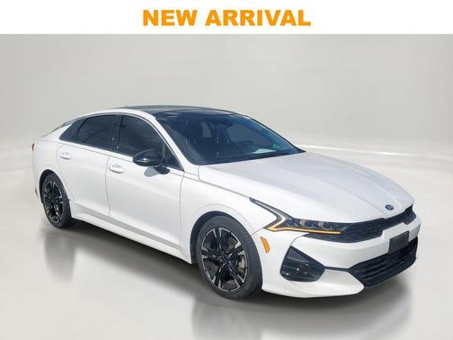 Glacial White Pearl 2021 Kia K5 GT-Line