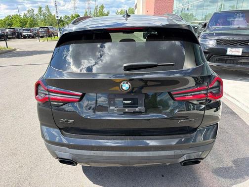 Black Sapphire Metallic 2023 BMW X3 xDrive30i