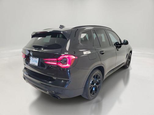 Black Sapphire Metallic 2023 BMW X3 xDrive30i