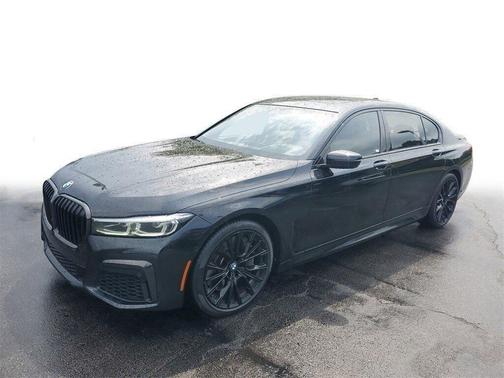 2021 BMW 750 i xDrive