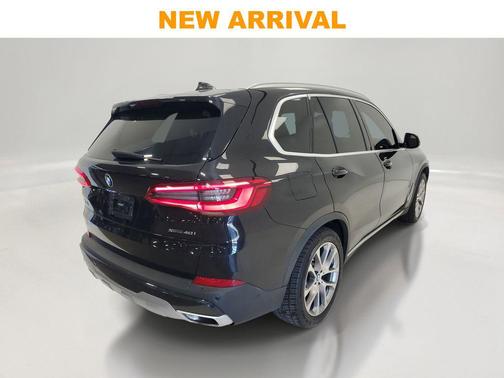 Black Sapphire Metallic 2019 BMW X5 xDrive40i