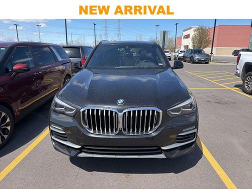 Black Sapphire Metallic 2019 BMW X5 xDrive40i