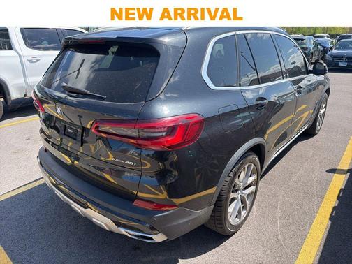 Black Sapphire Metallic 2019 BMW X5 xDrive40i