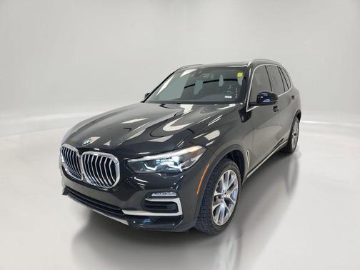 Black Sapphire Metallic 2019 BMW X5 xDrive40i