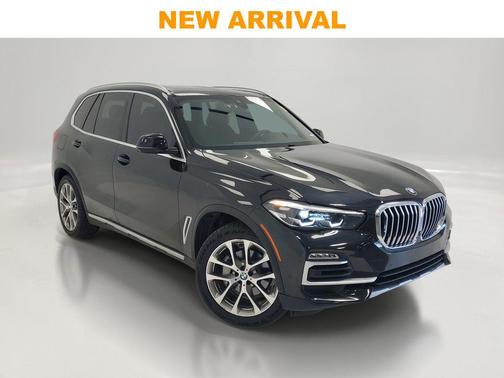 Black Sapphire Metallic 2019 BMW X5 xDrive40i