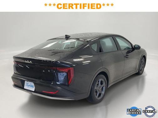 Aurora Black Pearl 2025 Kia K4 LXS