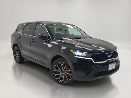 Ebony Black 2022 Kia Sorento LX