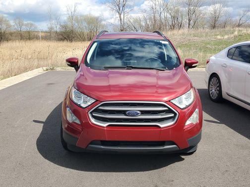 Ruby Red Metallic Tinted Clearcoat 2021 Ford EcoSport SE