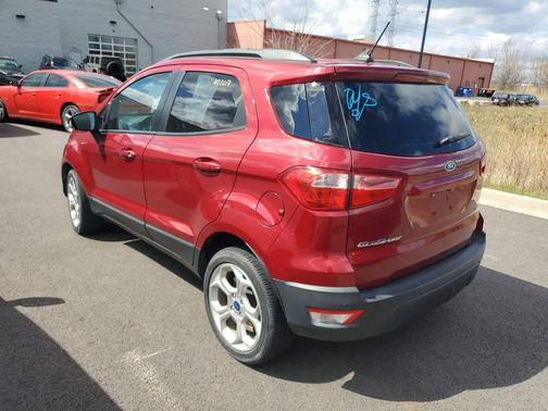 Ruby Red Metallic Tinted Clearcoat 2021 Ford EcoSport SE