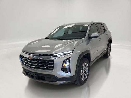 Sterling Gray Metallic 2025 Chevrolet Equinox 1LT