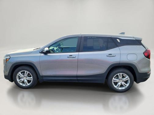 Sterling Metallic 2024 GMC Terrain SLE