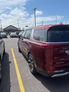 Flare Red 2024 Kia Carnival EX