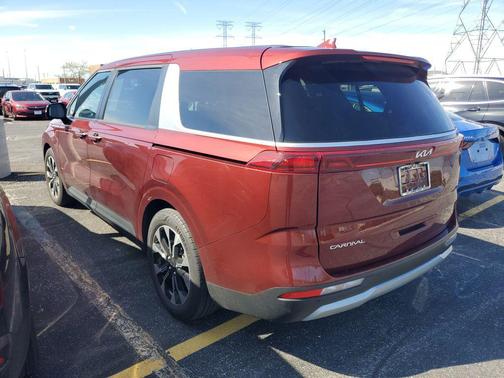 Flare Red 2024 Kia Carnival EX