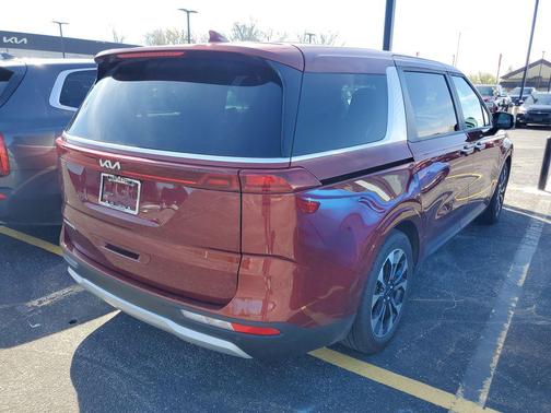 Flare Red 2024 Kia Carnival EX