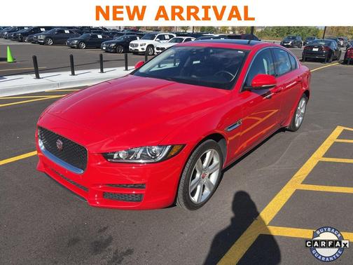 2018 Jaguar XE 25t Premium
