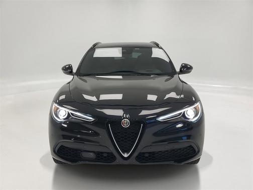 2023 Alfa Romeo Stelvio Ti