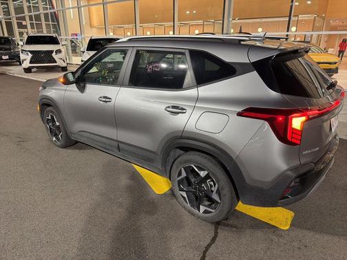 Steel Gray 2025 Kia Seltos S