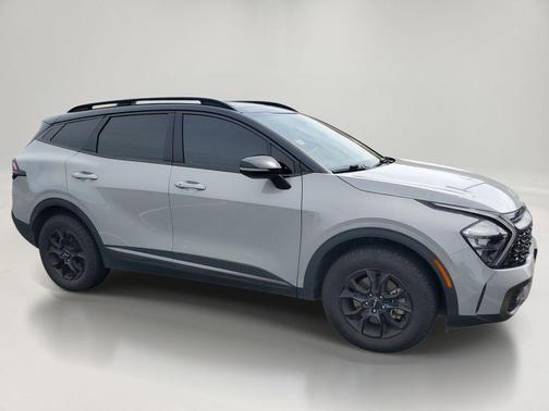 Wolf Gray/Ebony Black Roof 2023 Kia Sportage S