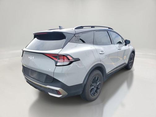 Wolf Gray/Ebony Black Roof 2023 Kia Sportage S