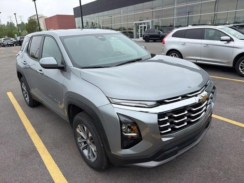 Sterling Gray Metallic 2025 Chevrolet Equinox 1LT