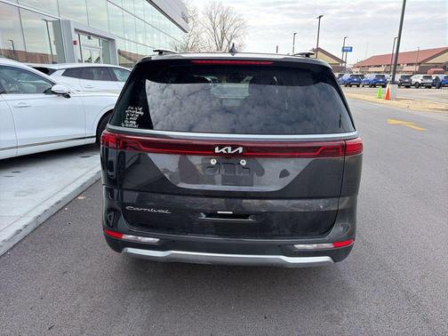 2022 Kia Carnival SX Prestige