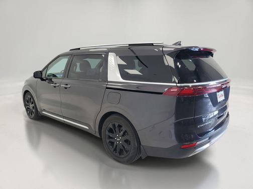 Pantera Metal 2022 Kia Carnival SX Prestige
