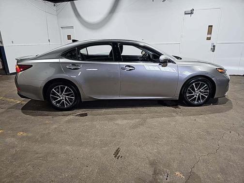 2018 Lexus ES 350 Base