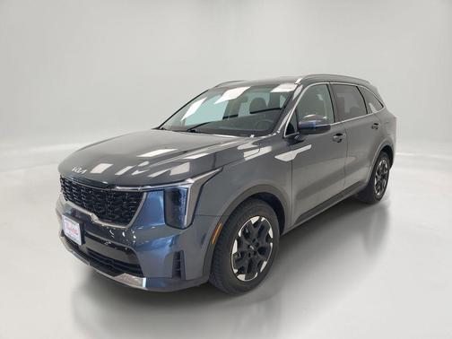 Gravity Grey 2024 Kia Sorento S