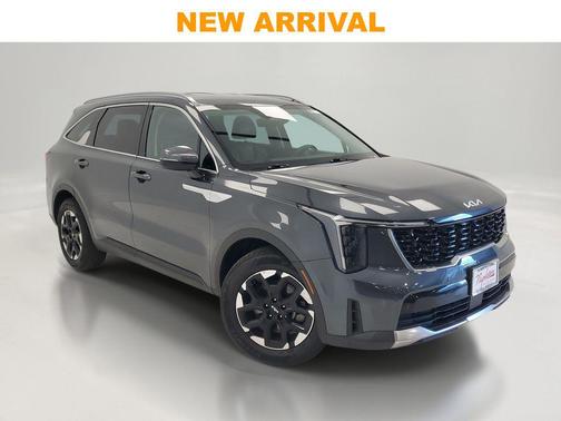 Gravity Grey 2024 Kia Sorento S