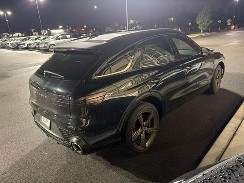 Vik Black 2025 Genesis GV70 3.5T AWD Sport