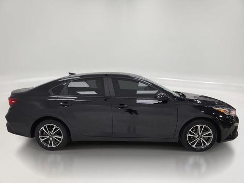 Aurora Black 2023 Kia Forte LXS