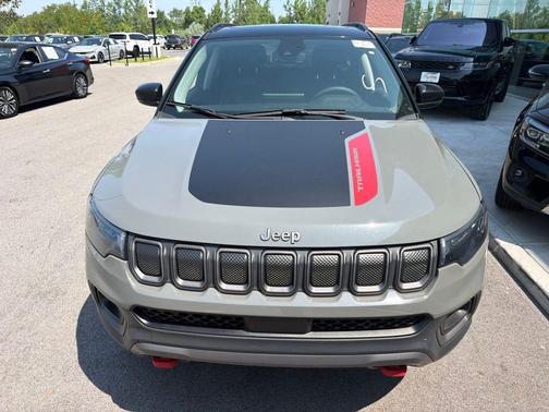 Sting-Gray Clearcoat 2022 Jeep Compass Trailhawk