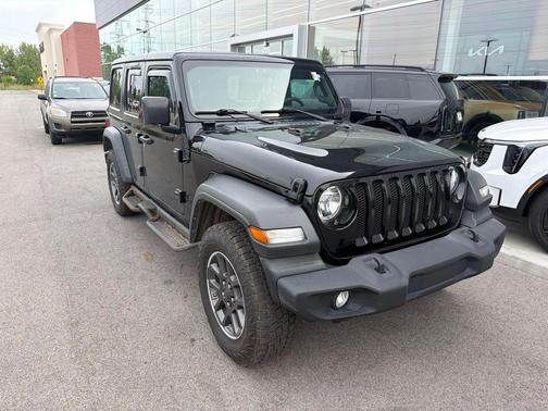 Black Clearcoat 2023 Jeep Wrangler Sport S
