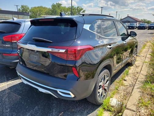 Cherry Black 2023 Kia Seltos SX Turbo