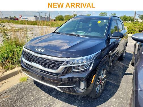 Cherry Black 2023 Kia Seltos SX Turbo