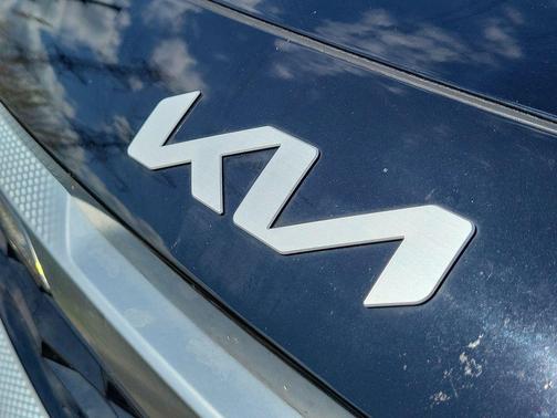 Cherry Black 2023 Kia Seltos SX Turbo