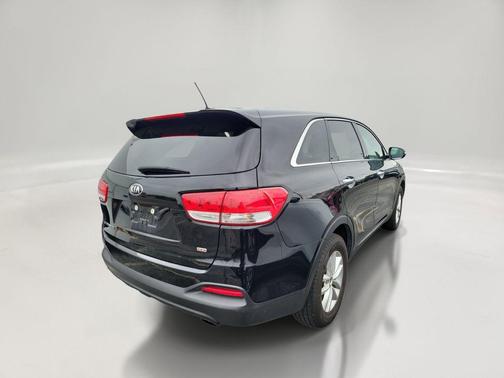 Ebony Black 2018 Kia Sorento L