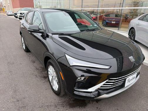 2025 Buick Envista Preferred FWD