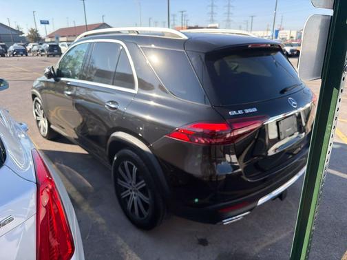 Black Metallic 2024 Mercedes-Benz GLE 350 4MATIC
