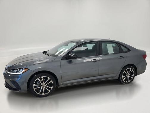 2025 Volkswagen Jetta 1.5T Sport