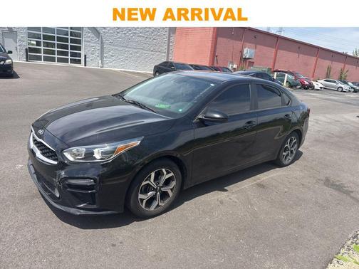 Aurora Black 2021 Kia Forte LXS