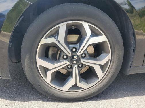 Aurora Black 2021 Kia Forte LXS
