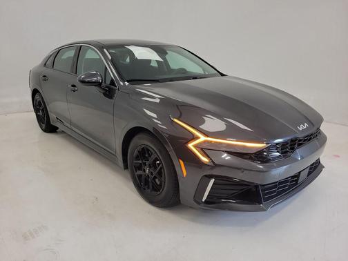 Interstellar Gray 2025 Kia K5 LXS